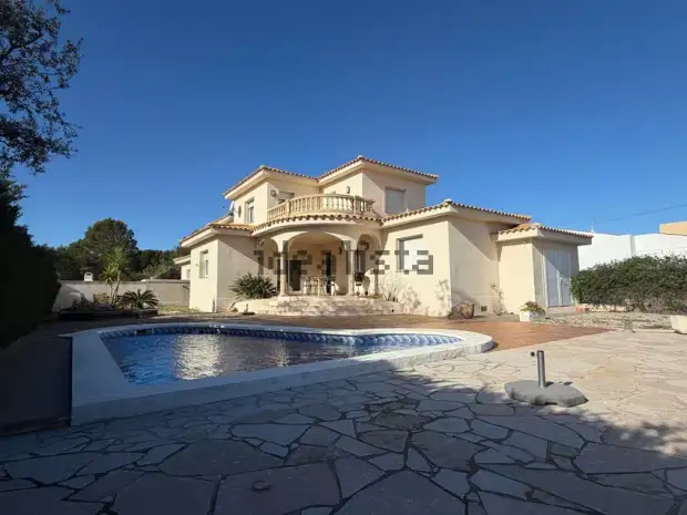 Magnífico chalet individual con licencia turística · foto 1