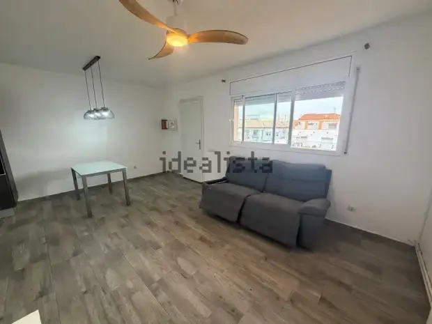 Piso totalmente reformado · foto 3
