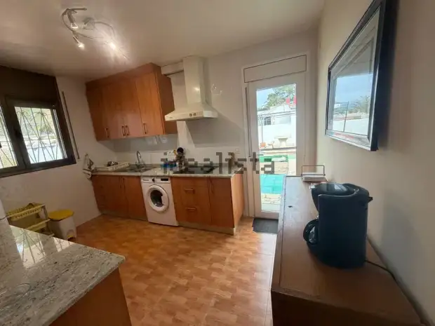 Chalet individual con gran jardín privado · foto 10