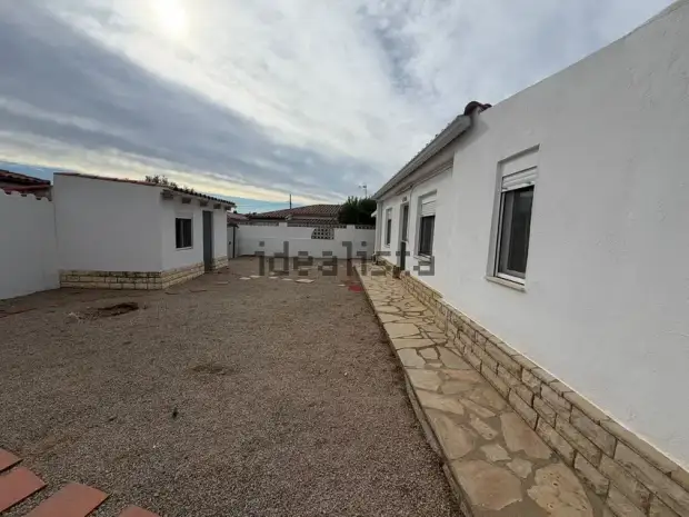Chalet individual con gran jardín privado · foto 15