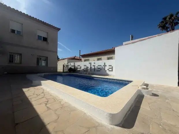 Magnífico pareado con piscina privada · foto 19