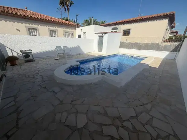 Magnífico pareado con piscina privada · foto 20