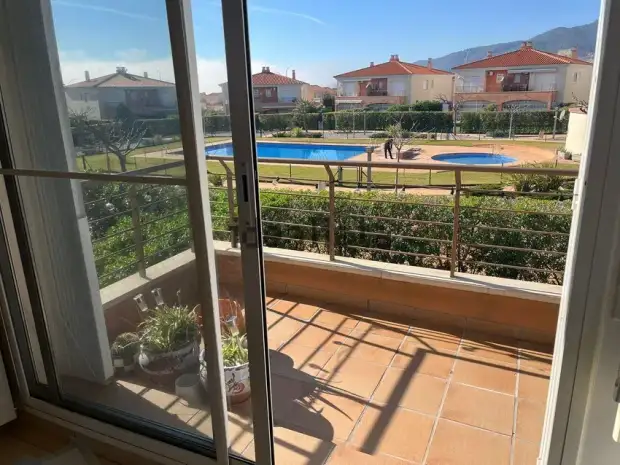 Bonito y amplio piso en perfecto estado · foto 12