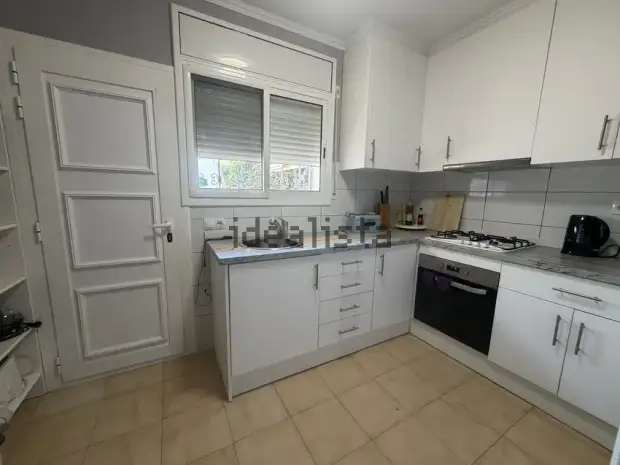 Chalet individual dividida en 2 viviendas · foto 6
