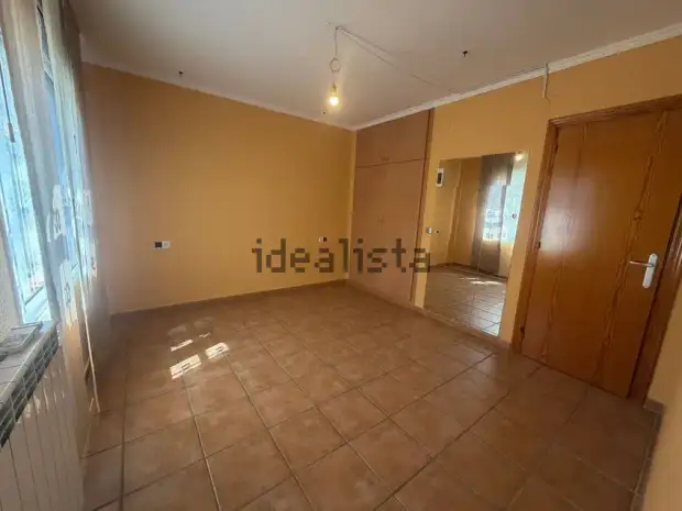 Chalet individual dividida en 2 viviendas · foto 14