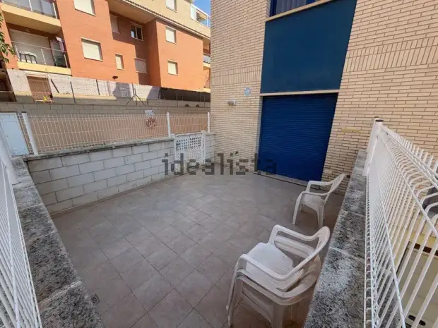Planta baja en 2ª línea de mar · foto 13