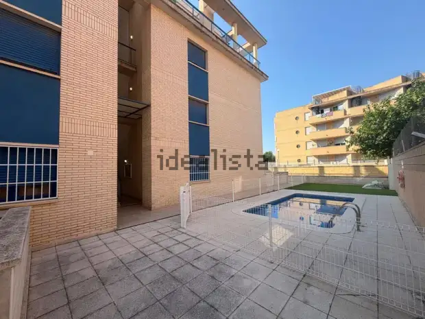 Planta baja en 2ª línea de mar · foto 16