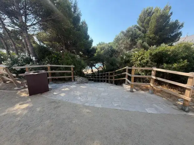 Planta baja en 2ª línea de mar · foto 18