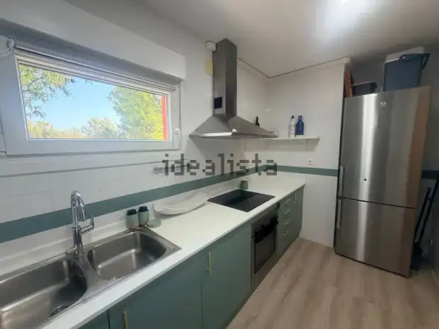 Magnífico pareado esquinero con gran jardín privado · foto 12