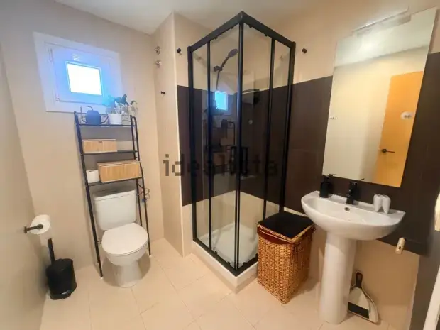 Magnífico pareado esquinero con gran jardín privado · foto 14