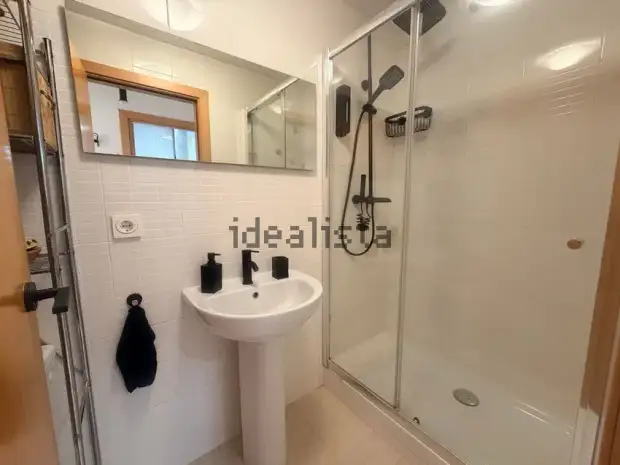 Magnífico pareado esquinero con gran jardín privado · foto 15
