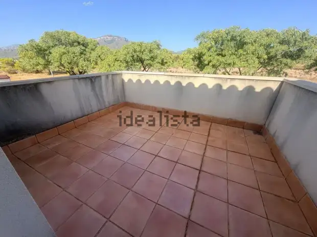Magnífico pareado esquinero con gran jardín privado · foto 19