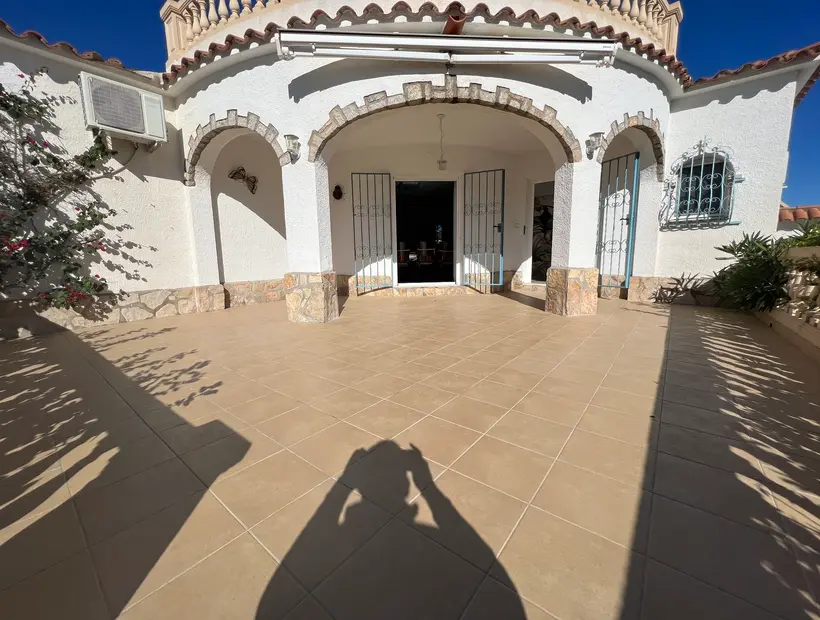 Magnífico chalet individual con piscina privada · foto 9