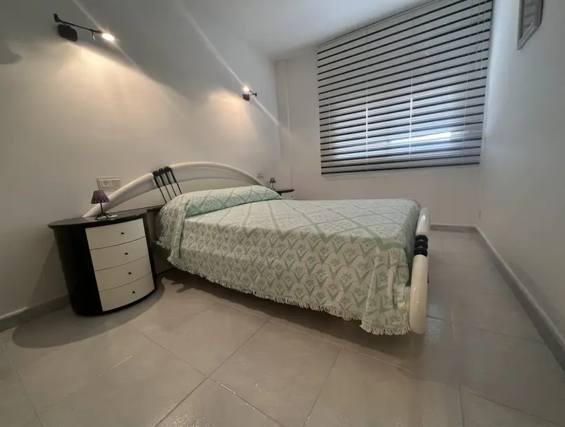 Bonito y amplio piso a un paso de la playa · foto 9